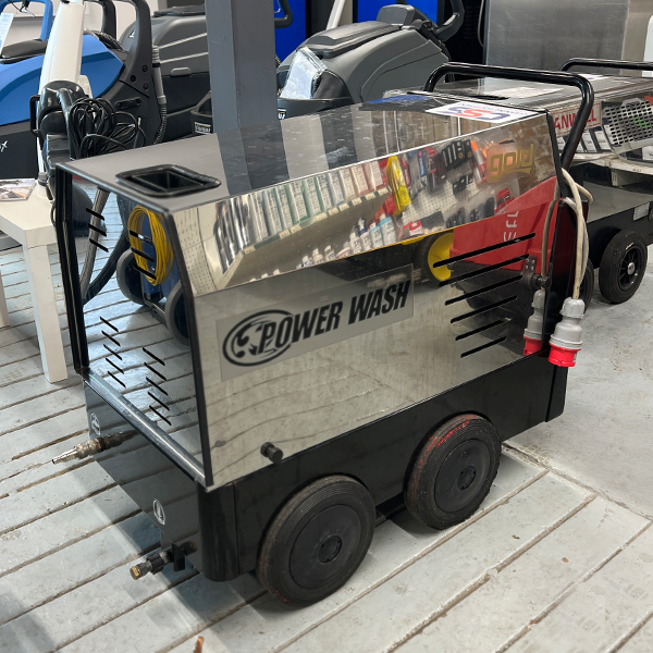 Refurbished Powerwash Gold Star 15/200